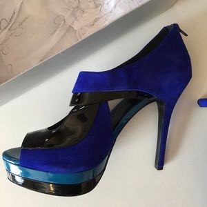 Jessica Simpson peep toe pumps